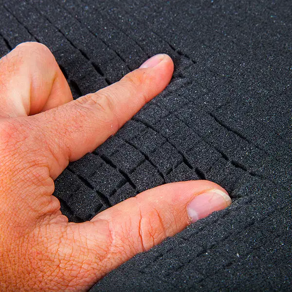 Titan AV 6004 Wheeled Waterproof Hard Case 650 X 400 X 285mm (int) 11 Titan AV 6004 Wheeled Waterproof Hard Case 650 X 400 X 285mm (int) - Image 9