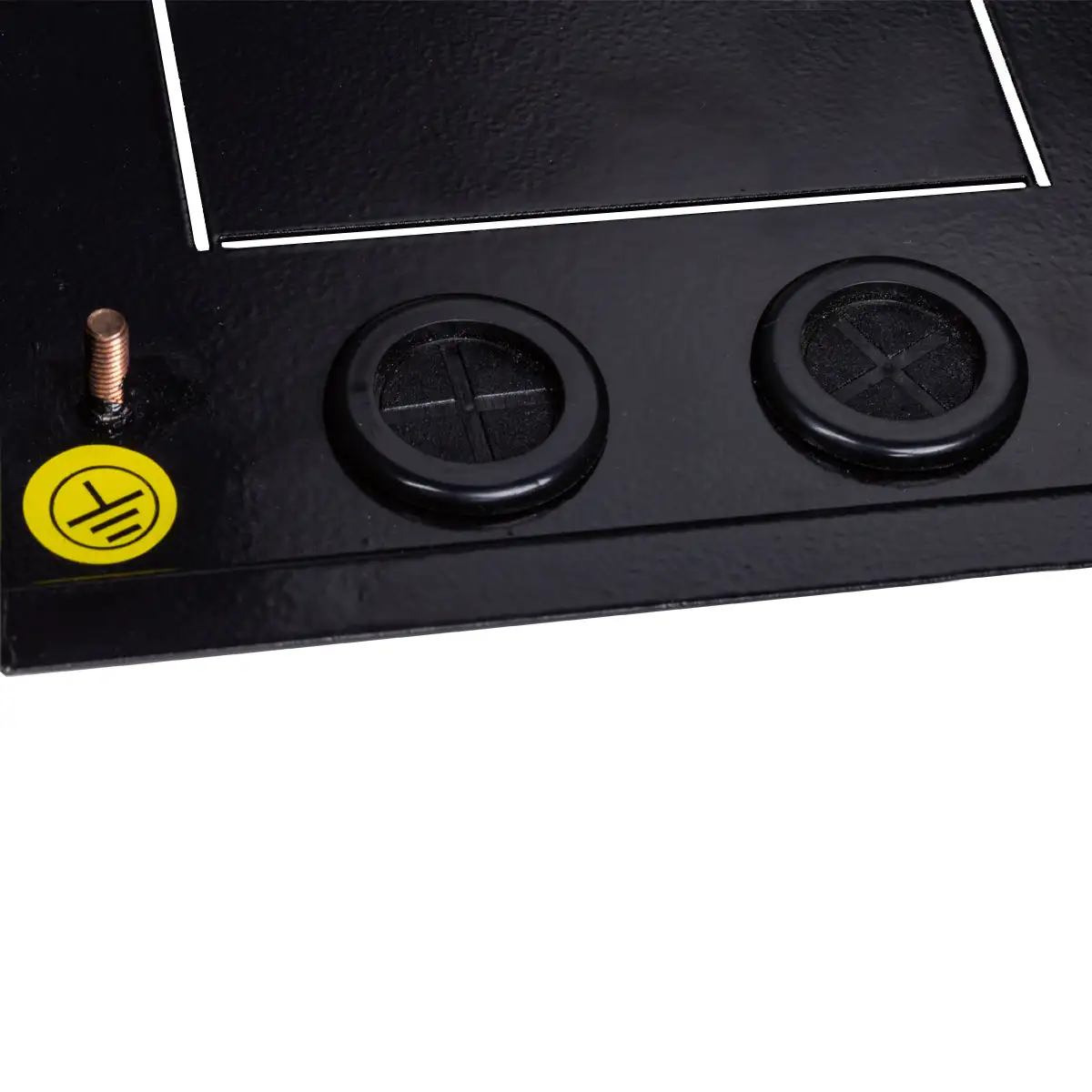 Titan AV 19" 4RU Vertical Wall Mount Server Cabinet, Short 6 Titan AV 19" 4RU Vertical Wall Mount Server Cabinet, Short - Image 4