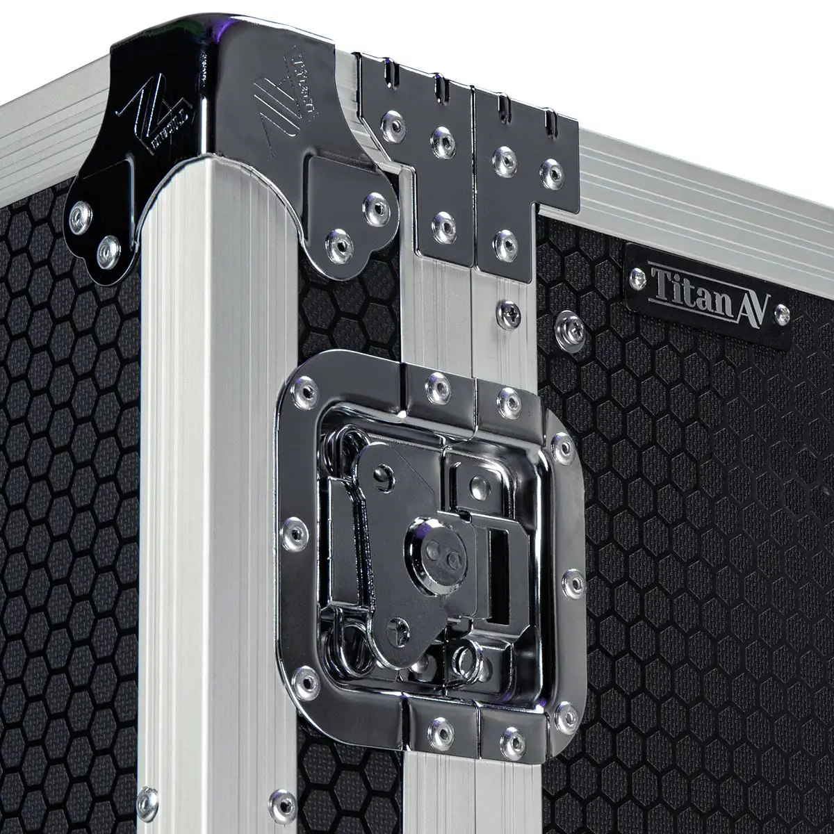 Titan AV 14RU Shock Proof Case On Castors, 550 Deep 5 Titan AV 14RU Shock Proof Case On Castors, 550 Deep - Image 3